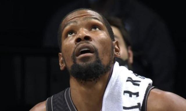 yunkai官网-KD：查拉涅是偷窥狂 我应该延长隔离缺席湖人比赛