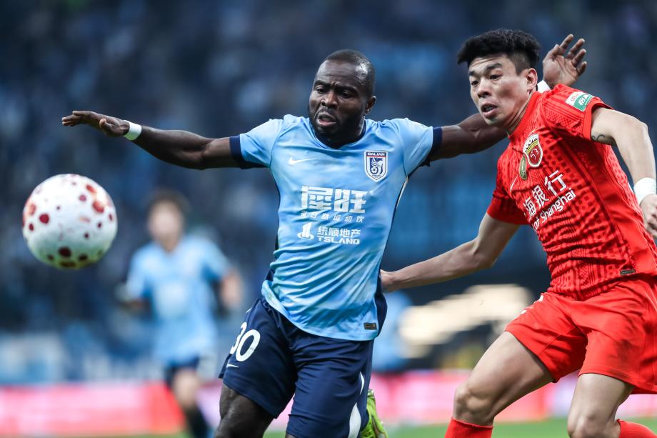 开云-马莱莱助攻阿奇姆彭建功 大连英博1-0胜上海海港